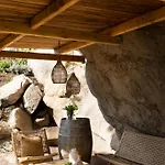 Cocoon Village بورتو فيكشْيو