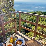 Cocoon Village بورتو فيكشْيو