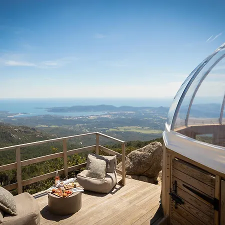 Cocoon Village * Porto-Vecchio (Corsica)